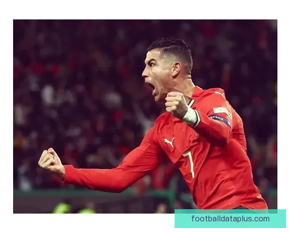 C罗助力球队逆转胜利，欧冠赛场再创辉煌纪录